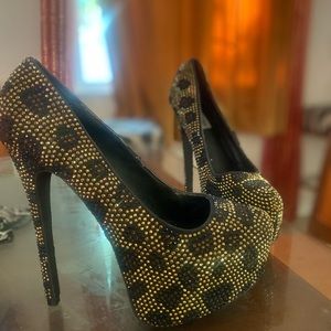 Shoes and clothes for sale